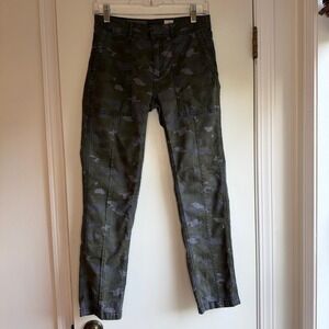 Anthropologie The Wanderer Camo Print Utility Ankle Pants Women's Size 26